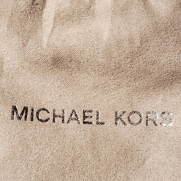 Michael Kors Small Jewelry Pouch/Dustbag NWOT - Picture 2 of 2